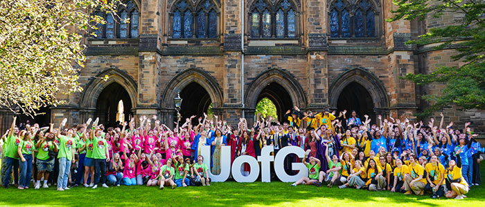 Student helpers in cloisters 2024