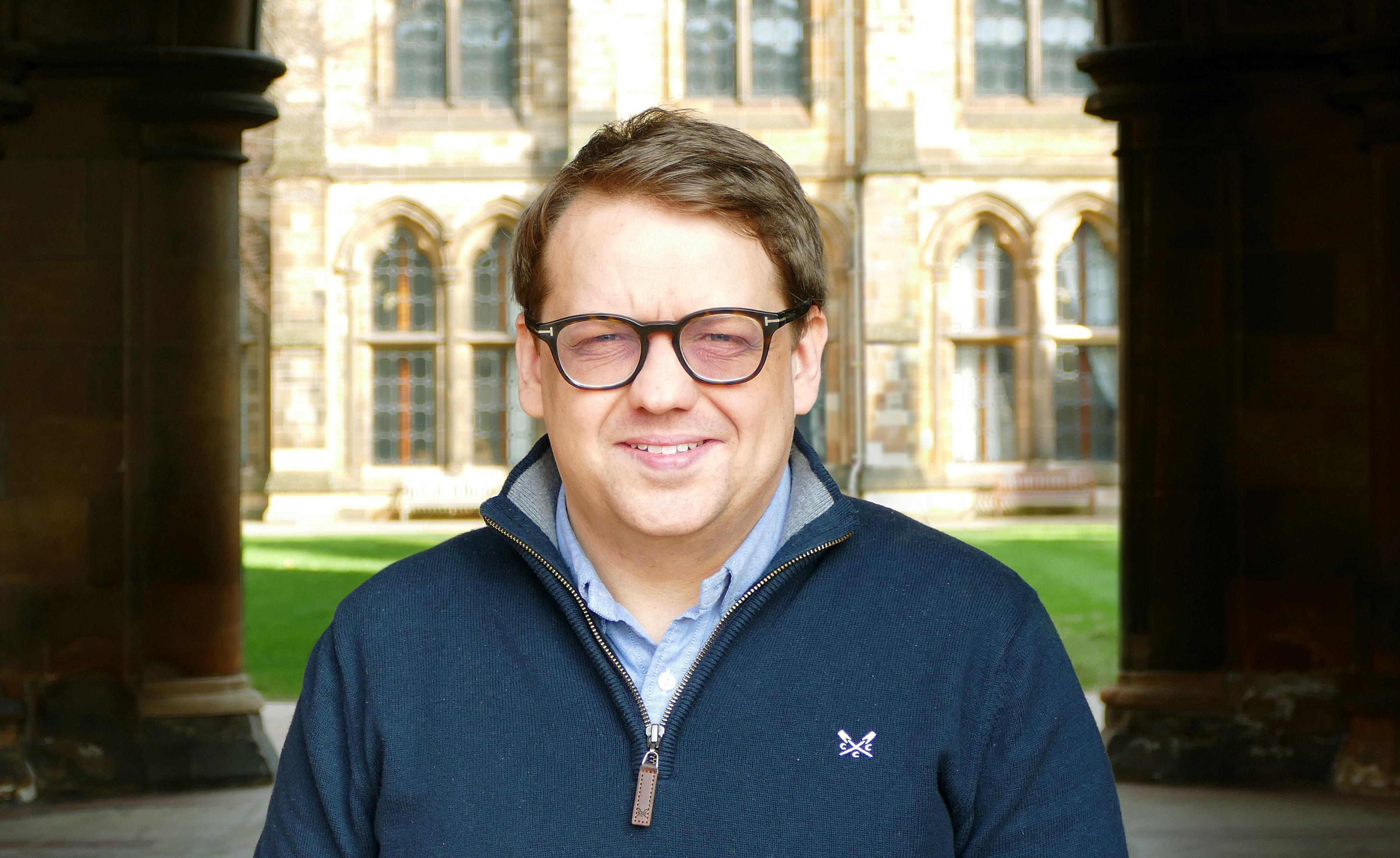 Photo of Dr Anthony Devine cropped