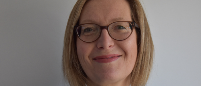 Dr Kath Williamson headshot