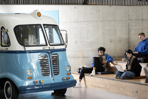 Studying in the JMS Learning Hub