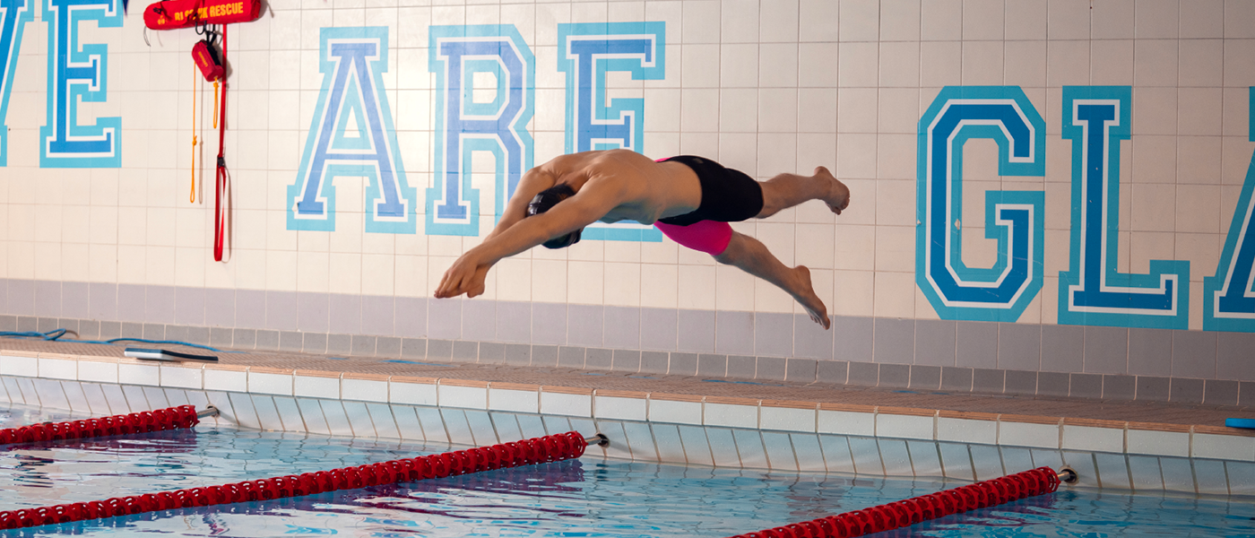 UofG Sport member diving into swimming pool