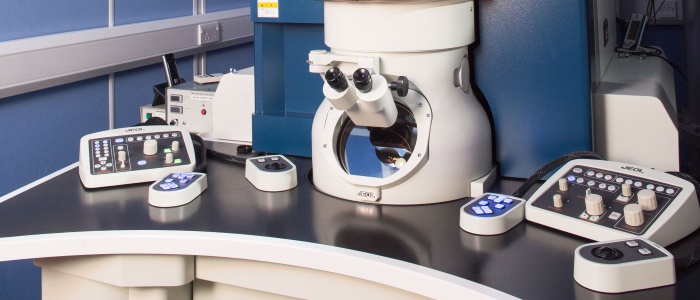 School of Physics & Astronomy lab equipment