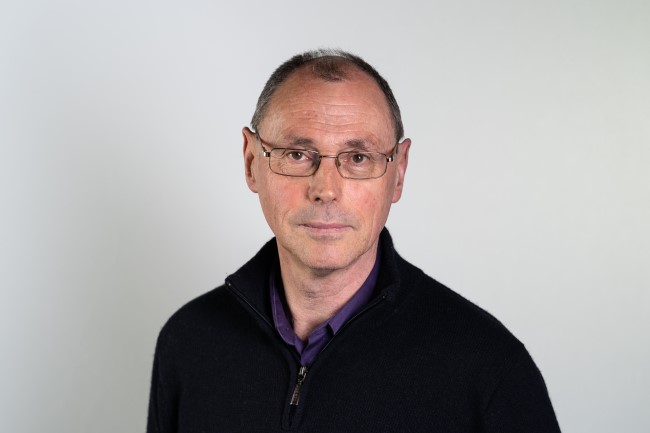 Headshot of Professor Graeme Milligan